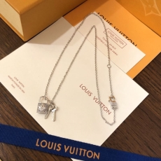 Louis Vuitton Necklaces